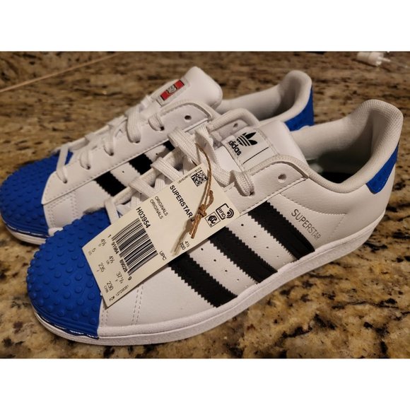 Adidas Superstar J x LEGO White/Black/Blue Size 5.5y New - Picture 2 of 6